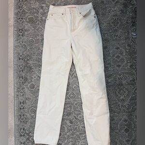 Levi's Women's Off-White Straight Leg Jeans